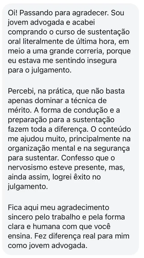 Jovem advogada relata êxito no julgamento após o curso